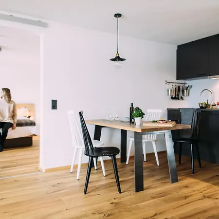 Haus Am Schihang Апартаменты *